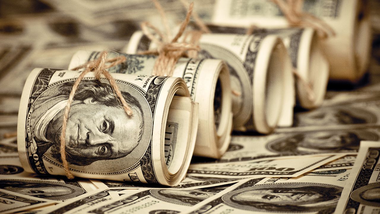 Dolar/TL açılışta hafif gerileme ile 32,3650'den işlem görüyor