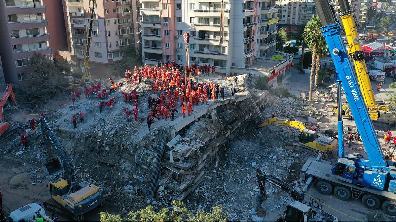 İMO İzmir Şubesi'nden İzmir depreminin 5'inci yılında 'somut adım' çağrısı