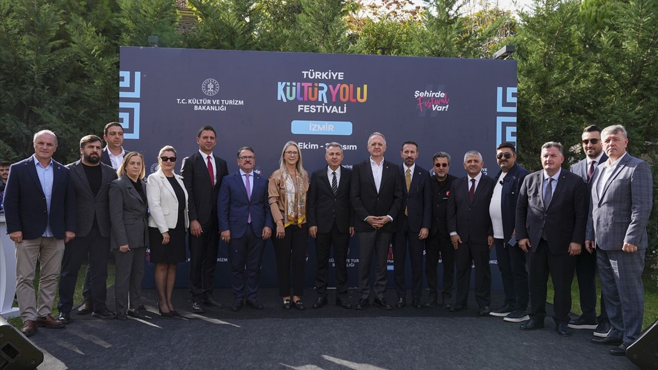 Kültür Yolu Festivali İzmir kapılarını açtı