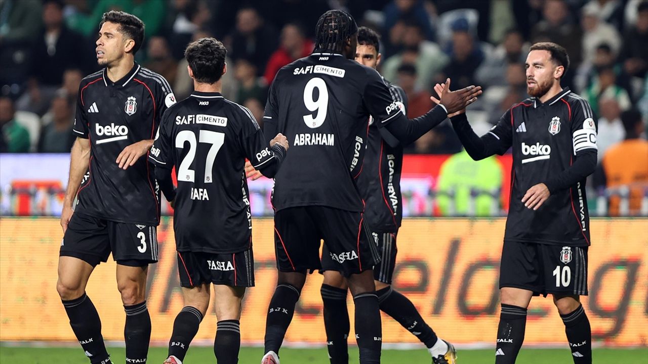 Beşiktaş Süper Lig'de yarın Kasımpaşa'ya konuk olacak
