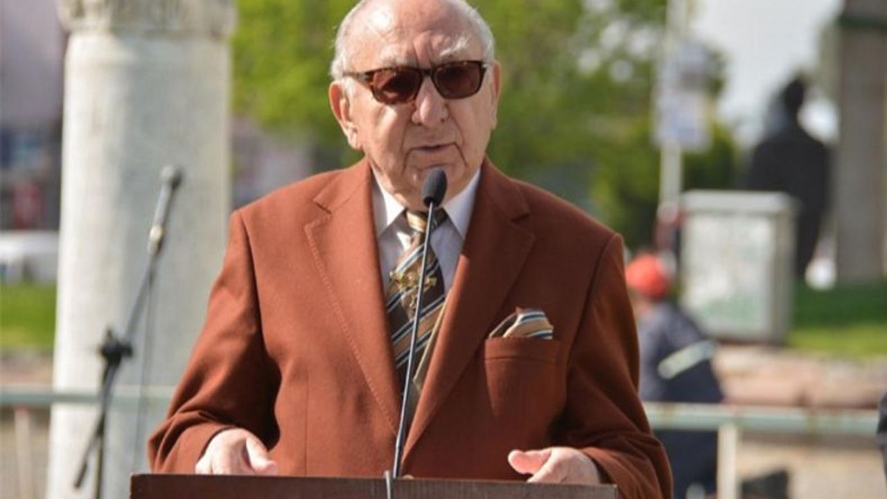 İzmir'de eğitim camiasının en önemli isimlerinden Yusuf Ziya Ulusoy vefat etti