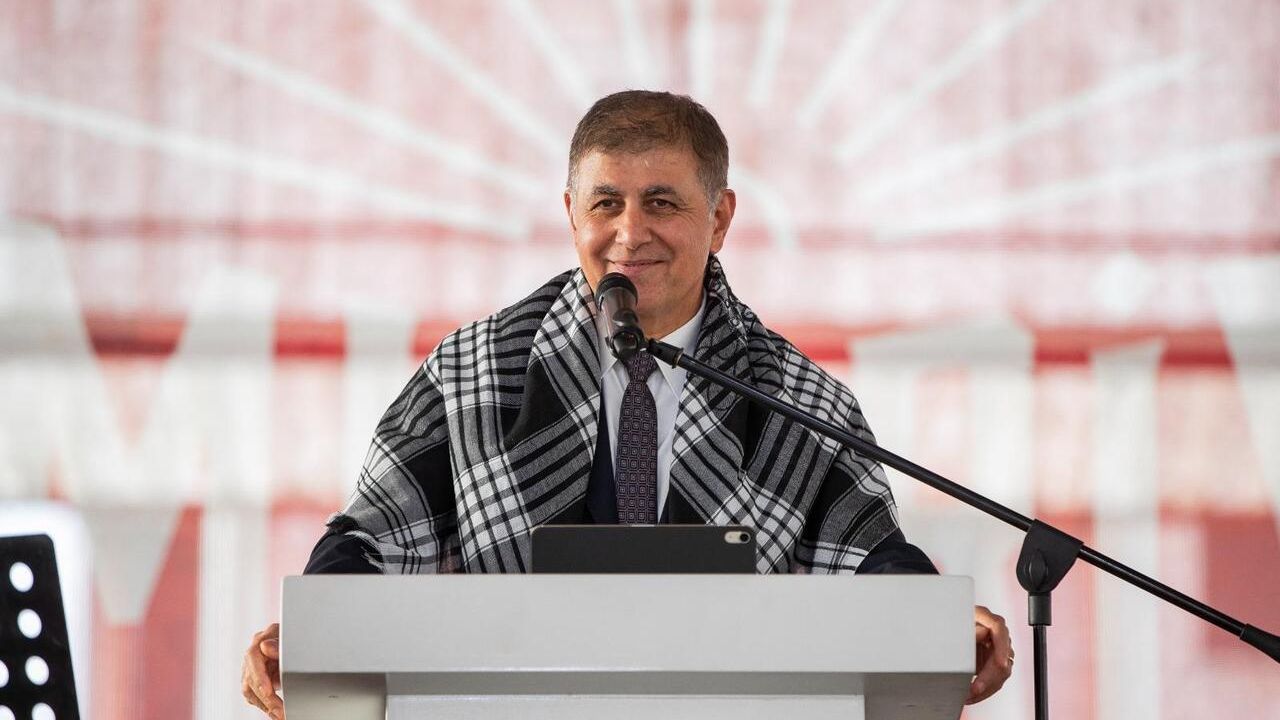 Başkan Tugay: Cumhuriyet'e ve milletimize sahip çıkacağız