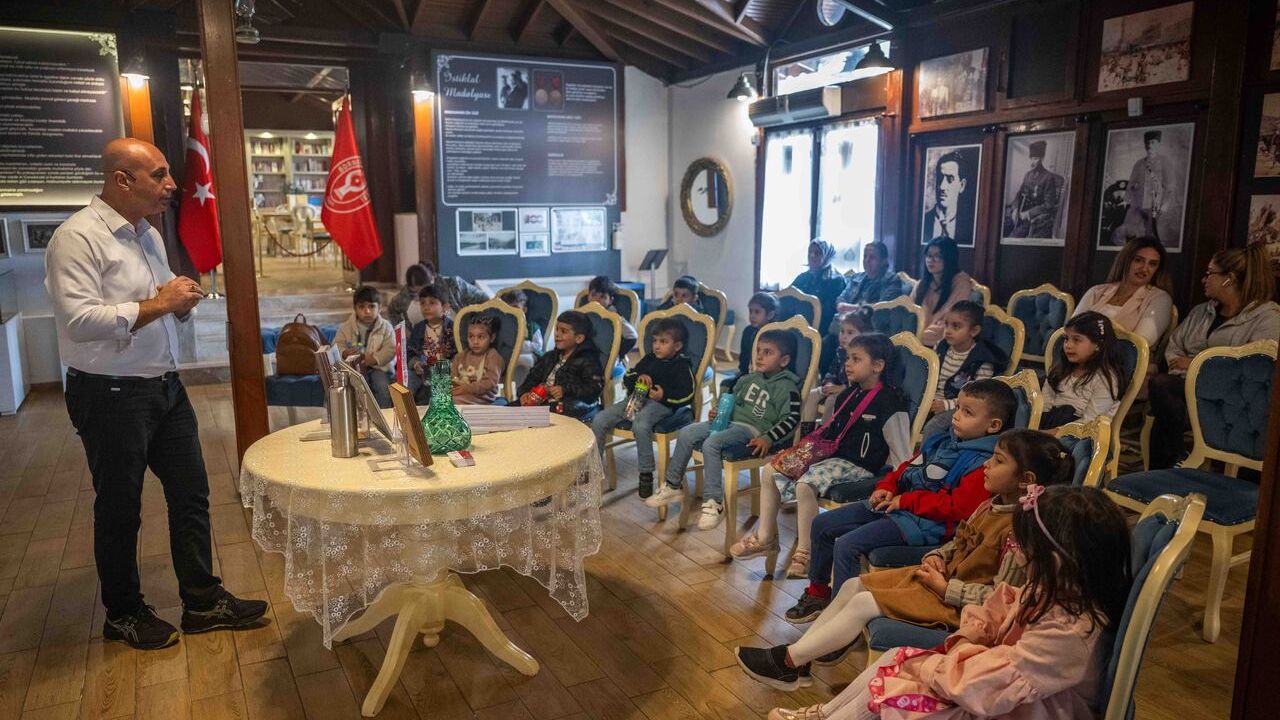 Bornova Belediyesi'nden 29 Ekim'e özel anlamlı kültür gezisi