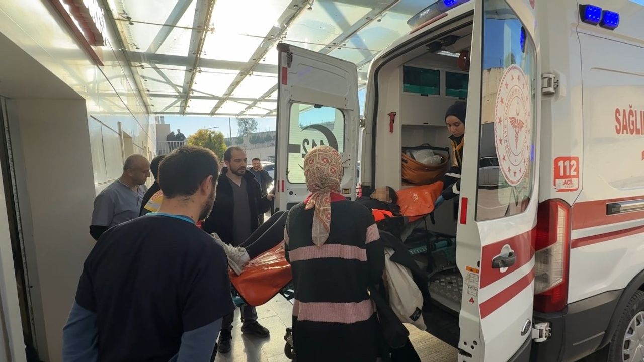 Fabrika işçisi elini dokuma makinesine kaptırdı