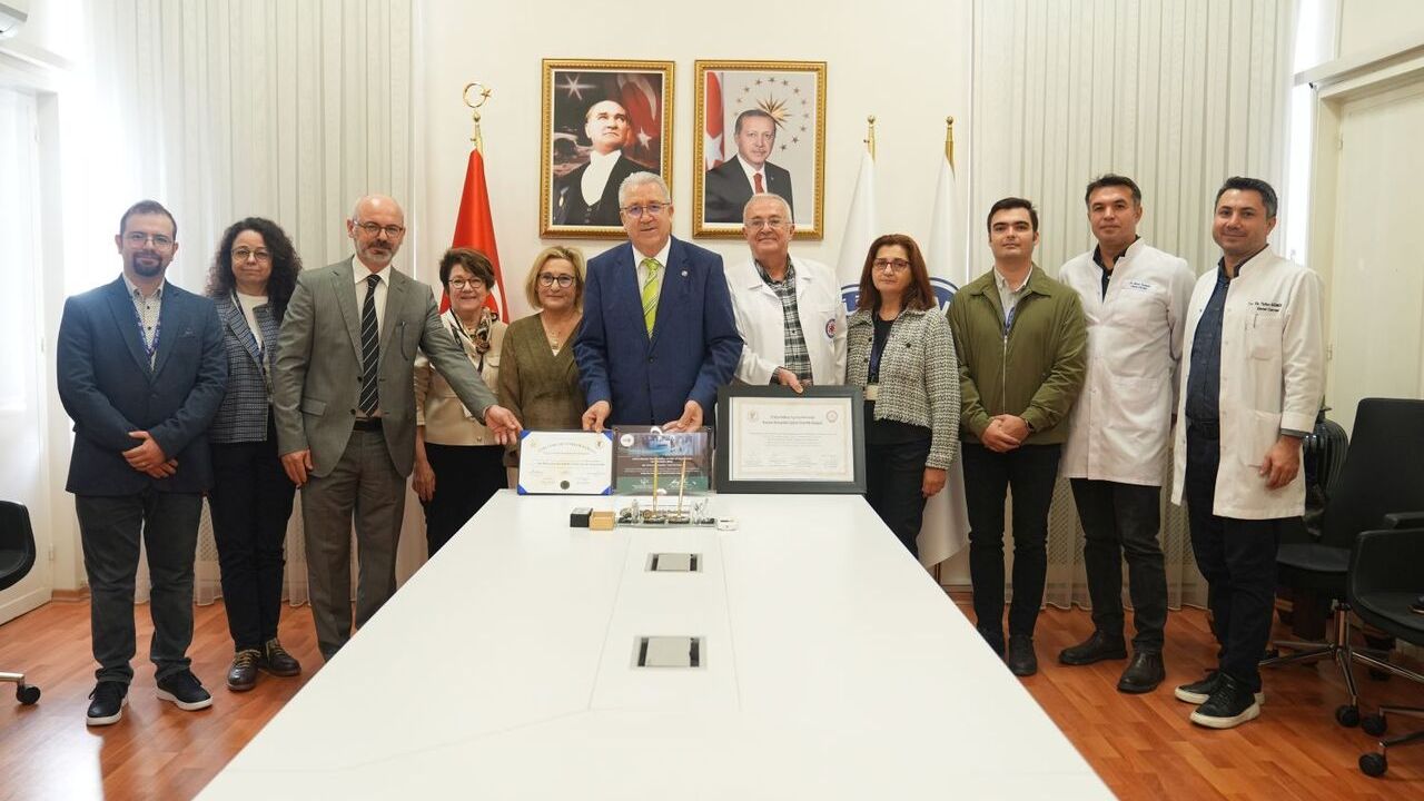 EÜ Tıp Fakültesi, tescilli kalitesiyle örnek oluyor