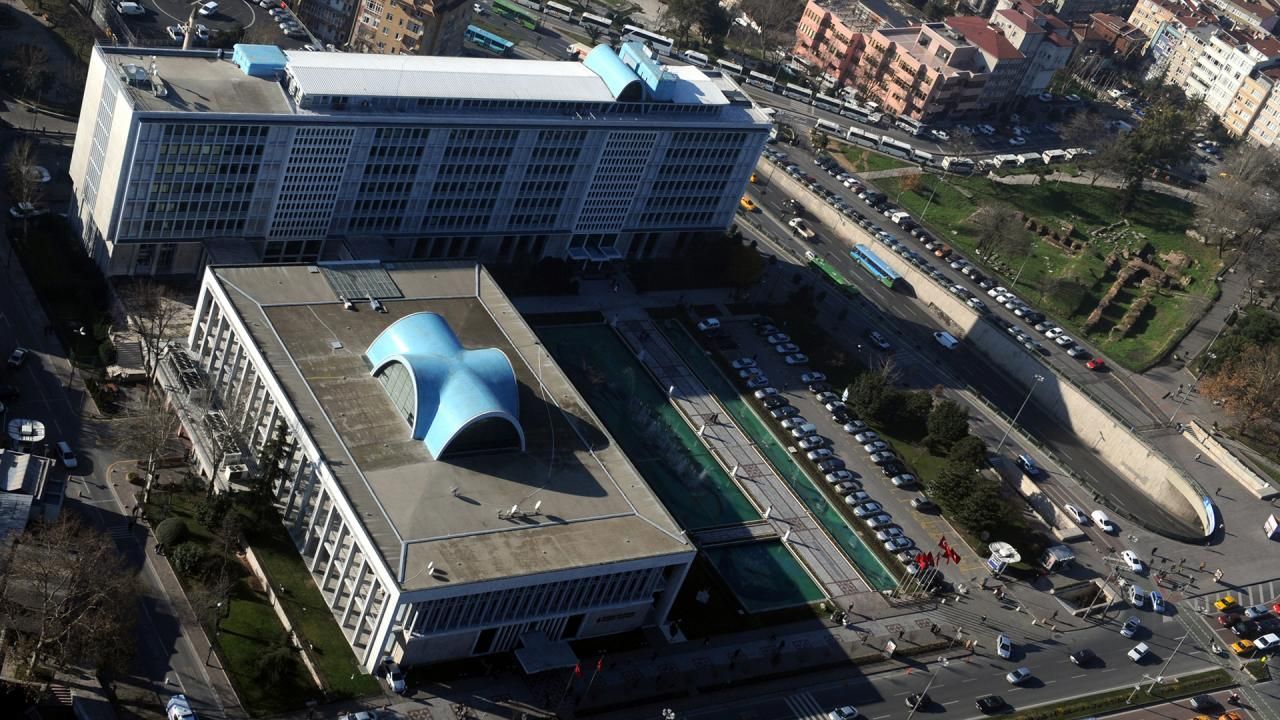 İBB’ye yönelik yolsuzluk soruşturmasında kritik gelişme: 6 şüpheli tutuklandı