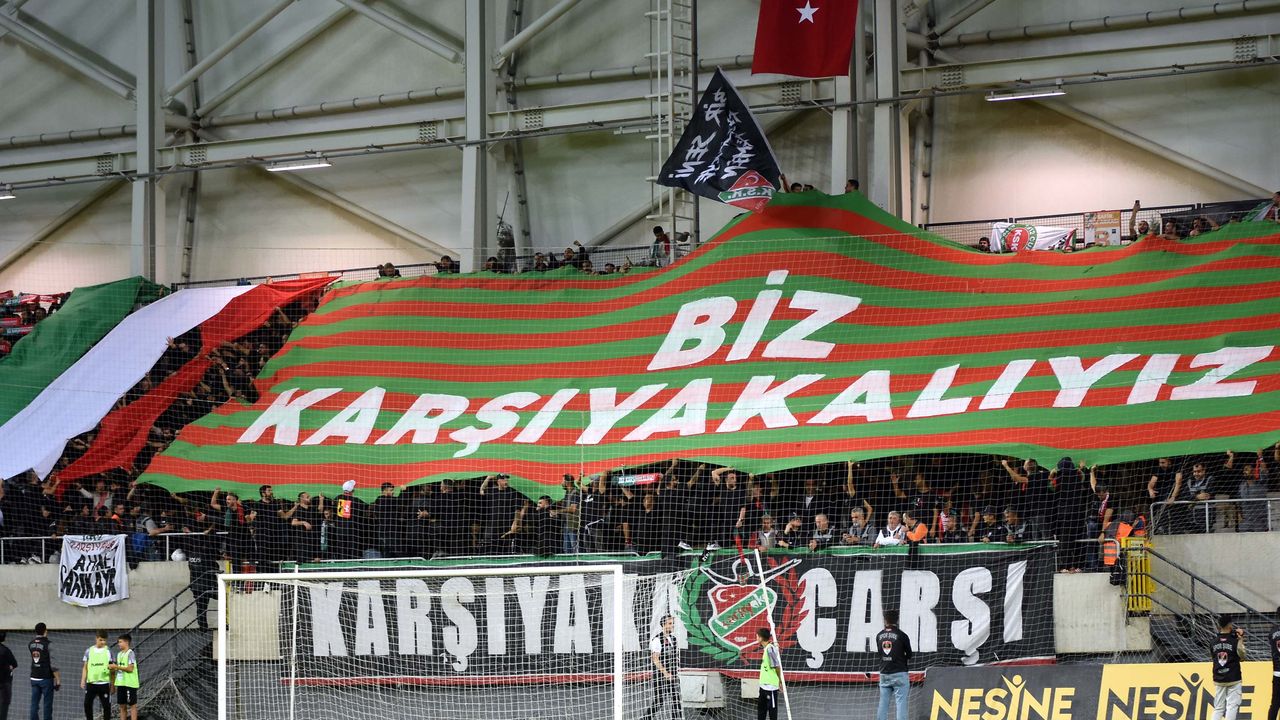 Karşıyaka zorlu seride