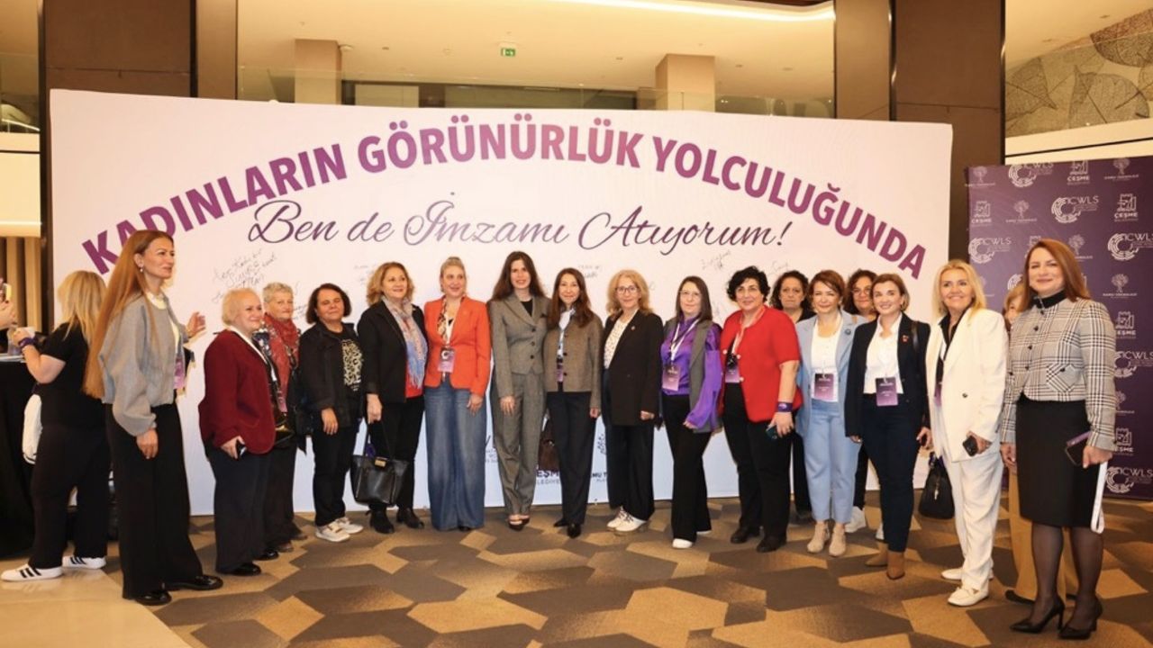 Kadın görünürlüğü, eşit temsil ve dayanışma Çeşme'den yükseliyor