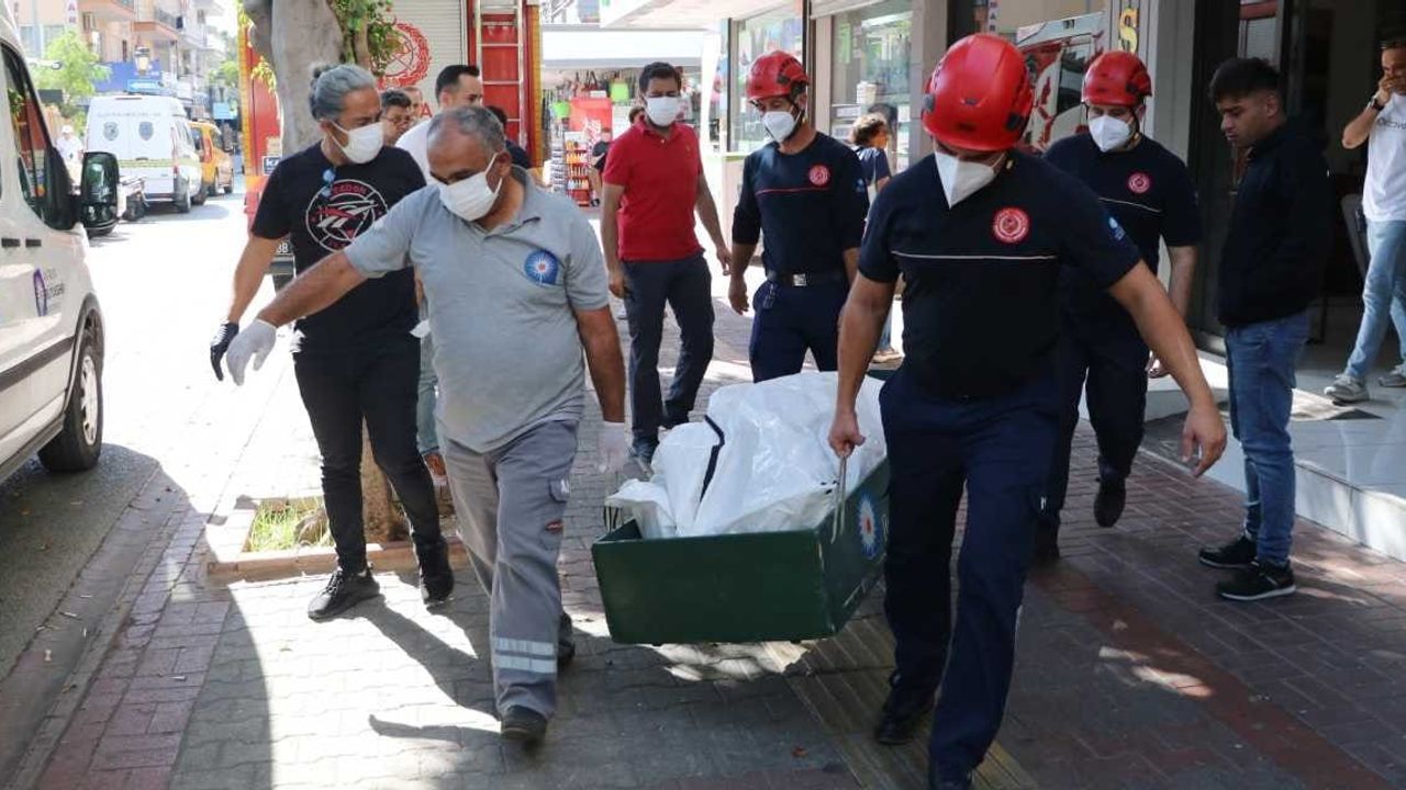Kayıp turistin cansız bedeni asansör boşluğunda bulundu