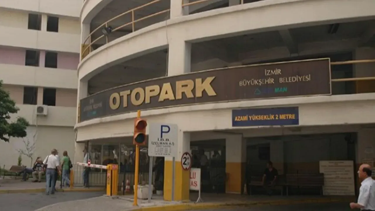 İzmir'de gazetecilerin ücretsiz otopark hakkı Sayıştay'a takılmıştı: Tamamen iptal ediliyor