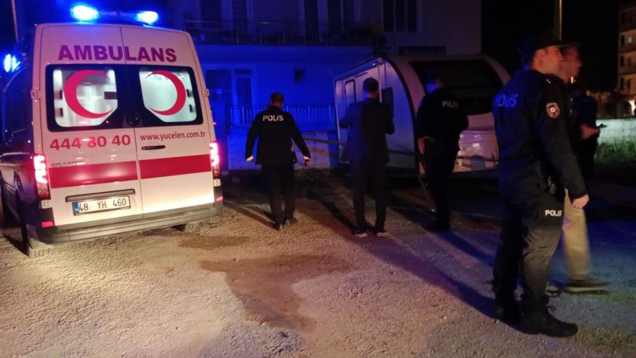 Sokak ortasında korkunç olay: Bir kişi başından vurulmuş halde bulundu!