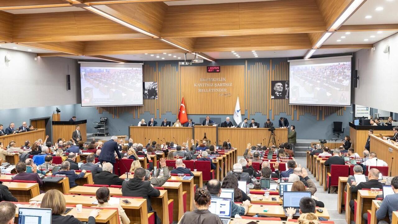 Meclisten kritik karar: Basmane’de yapı yüksekliğine 84 metre sınırı