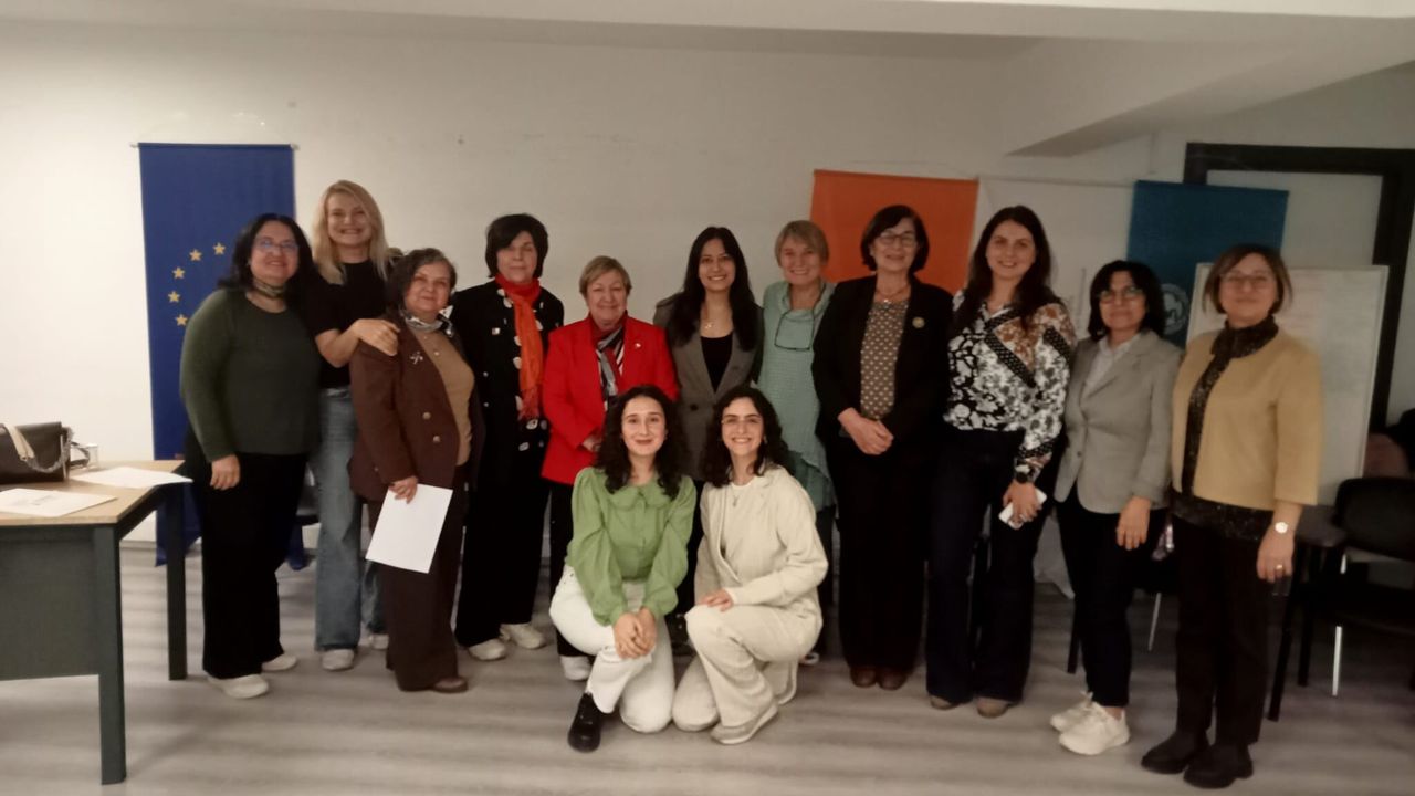 Konak’ta gelecek çocuklarla şekilleniyor