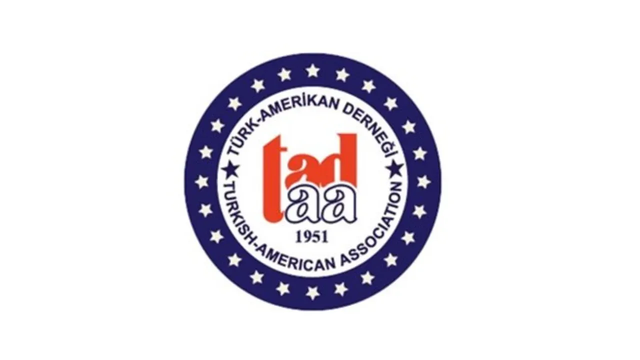 İzmir Türk - Amerikan Derneği Başkanı Üner Akdeniz hayatını kaybetti