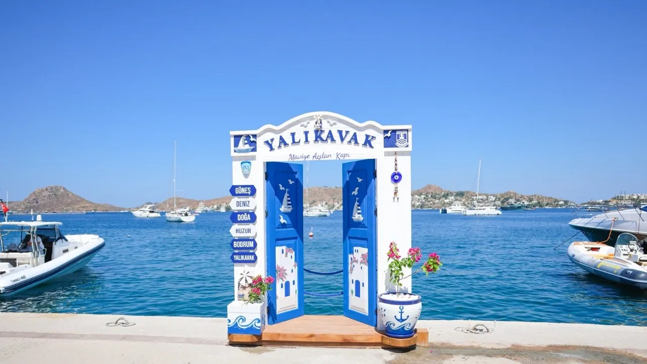 Maviye Açılan Kapı bu kez Yalıkavak’ta