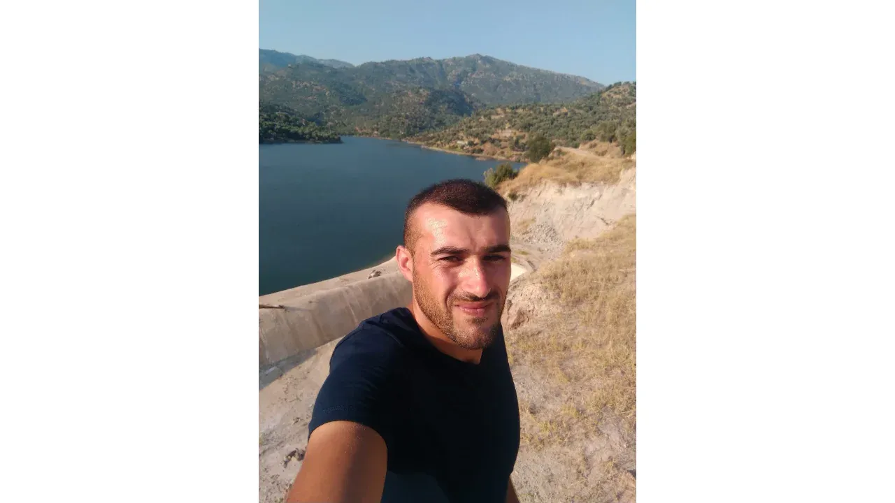 Tartışma kavgaya dönüştü: Başına odunla vurulan kişi öldü