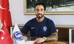 Göztepe forması giyen Tarık Çamdal'ın yeni adresi Sarıyer oldu