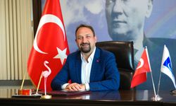 Utku Gümrükçü CHP İzmir İl Başkanı oldu