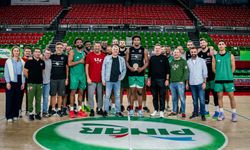 Pınar Karşıyaka, Play-off yolunda: Heyecan dolu karşılaşma yaklaşıyor!