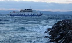 Bozcaada ve Gökçeada'ya feribot seferleri iptal!