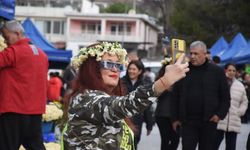 Mis kokulu Nergis Karaburun’dan dünyaya açıldı