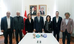 Egeli akademisyenlerden biyonik el protezi
