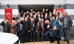 Mansur Yavaş taksici esnafı ile bir araya geldi