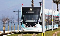 Karşıyaka Tramvay hattında feci kaza: Seferlere geçici düzenleme getirildi