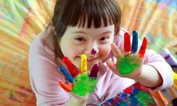 Down sendromu hastalık değil, genetik farklılık: Yanlış bilgilere karşı farkındalık şart!