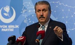 BBP Genel Başkanı Mustafa Destici trafik kazası geçirdi!