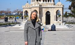AK Partili Çankırı, Saat Kulesi önünde projelerini anlattı