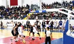 Ege Üniversitesi Daçka evinden zaferle ayrıldı: Play-Off'a yükselişte!