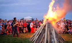 Nevruz'da neden ateş yakılır? Nevruz'da neden ateşten atlanır?