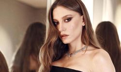 Serenay Sarıkaya'nın seçim kombini olay oldu: O takımın formasıyla sandıkta!