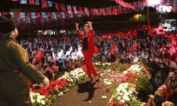 Efes Selçuk’ta seçime saatler kala ‘Zafer Mitingi’