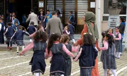 1 Mayıs yarın okullar tatil mi? 1 Mayıs hangi illerde okullar tatil?