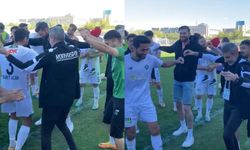 1922 Konyaspor'dan oyun havalı kutlama!