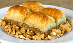 Baklava skandalı şoke etti: 20 işletmenin beşinde dışkı çıktı!