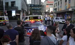 Sydney'de alışveriş merkezine saldırı: Bebek de dahil 5 ölü!
