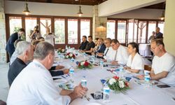 Başkan Tugay'dan Pamucak'a ziyaret: Önemli bir turizm merkezi olacak