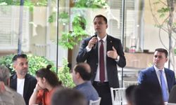 Ömer Eşki esnafla buluştu, ortak çalışma kararı aldı