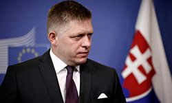 Slovakya Başbakanı Robert Fico neden vuruldu? Robert Fico'yu kim vurdu?