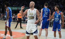 Fenerbahçe'den final serisine farklımağlup etti:  A. Efes: 74 - Fenerbahçe Beko: 85