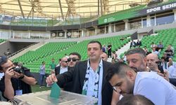 Sakaryaspor'da yeni yönetim: Gökhan İn 44. başkan oldu
