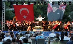 Çocuk Senfoni Orkestrası yaz konserinde tüm yeteneklerini sergiledi