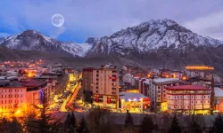 Hakkari'nin Doğal Güzellikleri Göz Kamaştırıyor: İşte Hakkari'nin Hiç Bilmediğiniz İlçeleri...