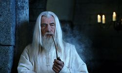 Ian McKellen Hastaneye Kaldırıldı: Yüzüklerin Efendisi'nin Gandalf'ı Sağlık Durumu Ne?