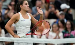 Emma Navarro: Wimbledon'da Hem Rakipleriyle Hem Servetiyle Rekabet Ediyor