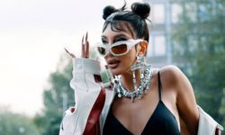 Hande Yener'in Şaşırtan Çağrısı: 'Evlenmeyin!'
