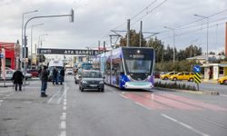 Çiğli tramvay hattında arıza: İç hat seferleri durdu